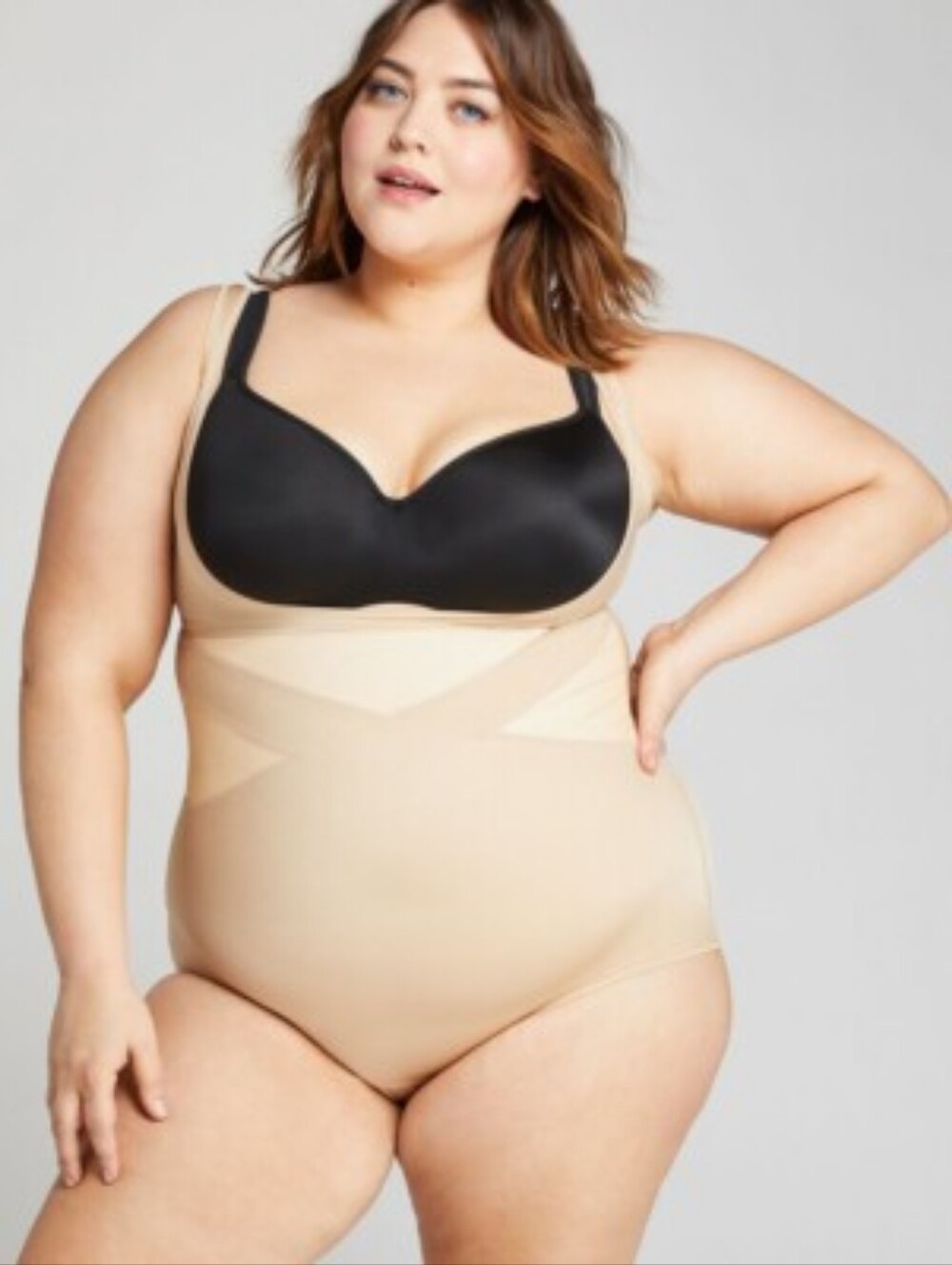 Cacique 14/16 Level 3 Open Bust Bodysuit Shapewear